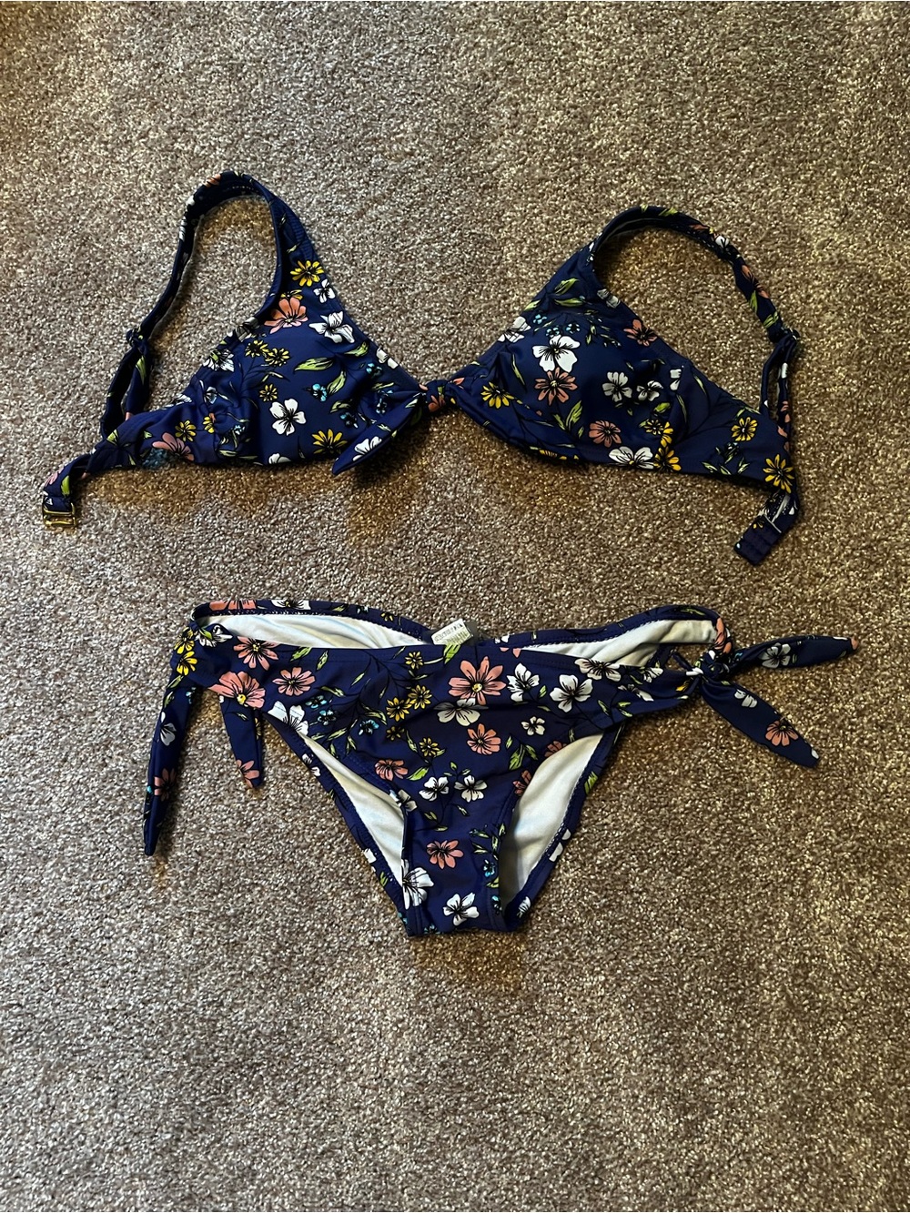 Hot Water Navy Floral Bikini Set Size M